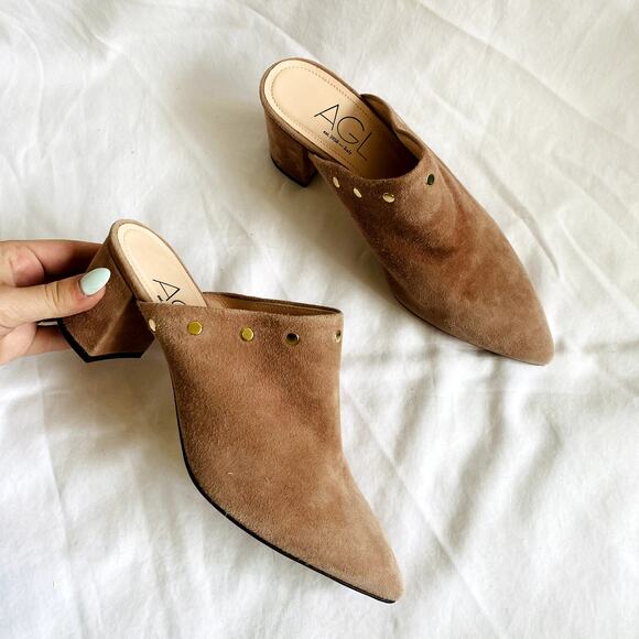 AGL 37 light pink tan PAVELOU Suede Heeled Mules - Picture 1 of 7